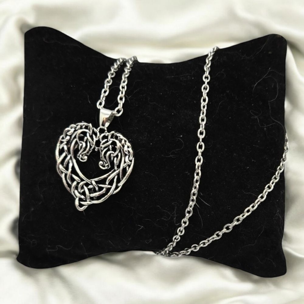 Silver Celtic Double Horse Heart Pendant Necklace Viking Knot Jewelry Equestrian